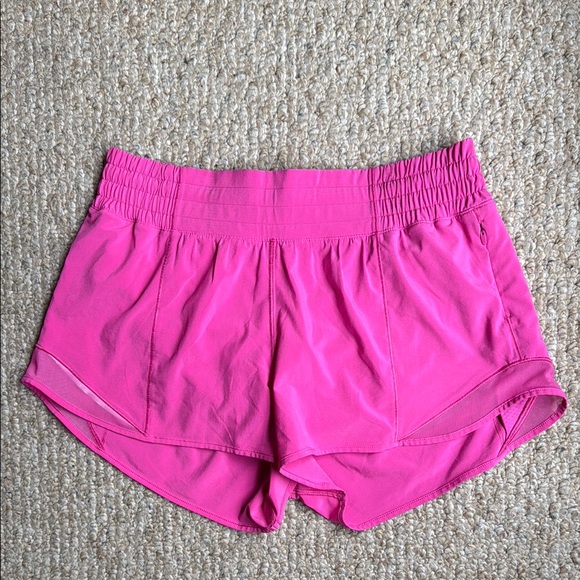 Lululemon Pink Hotty Hot Shorts Waist Size 6 - Picture 2 of 11